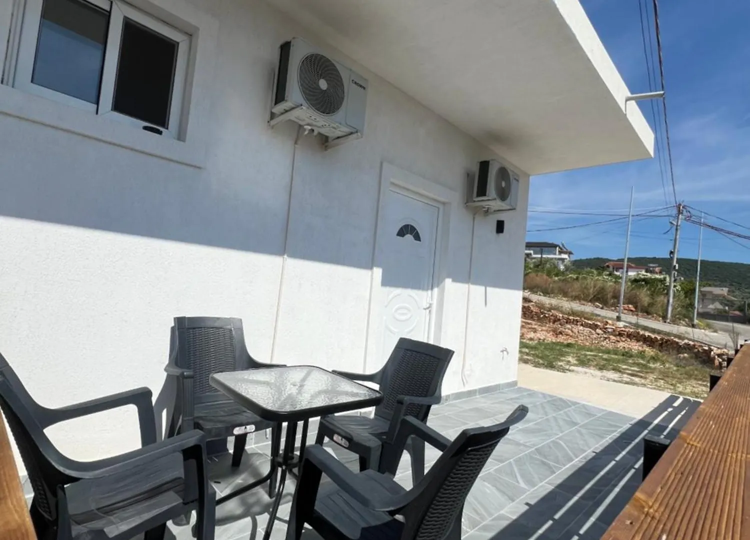 Twins Apartments Ksamil